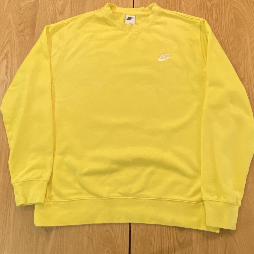 Nike Club Fleece Men's Sweatshirt Butter Yellow Large Swoosh Athleasure *